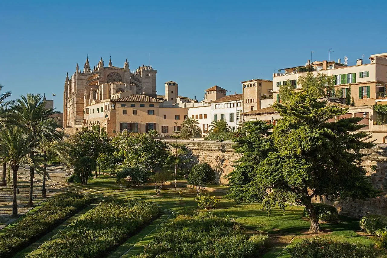 Townhouse In Palma 300 Mts To The Beach 0*, Palma de Maiorca Espanha